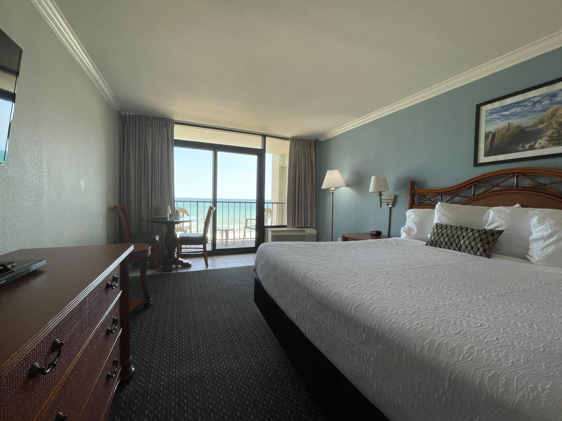 accommodation Oceanfront King Hotel Room